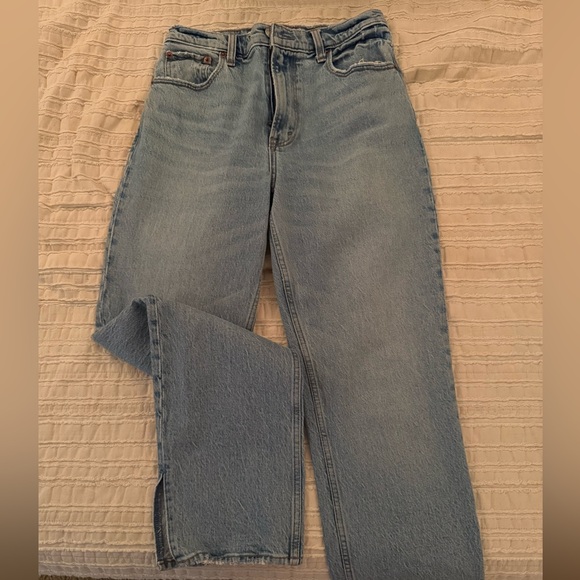 Abercrombie & Fitch 90s Ultra High Rise Split Hem Jeans - Picture 1 of 3